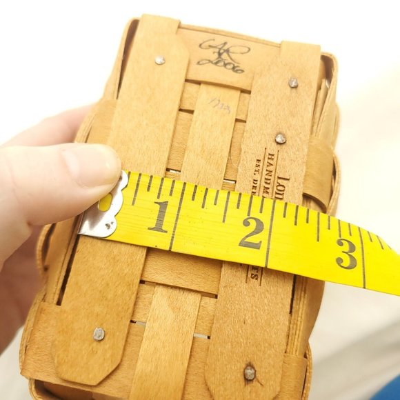 Longaberger Brown Single Handle Handwoven 2006 Hostess Appreciation Basket - Picture 6 of 11